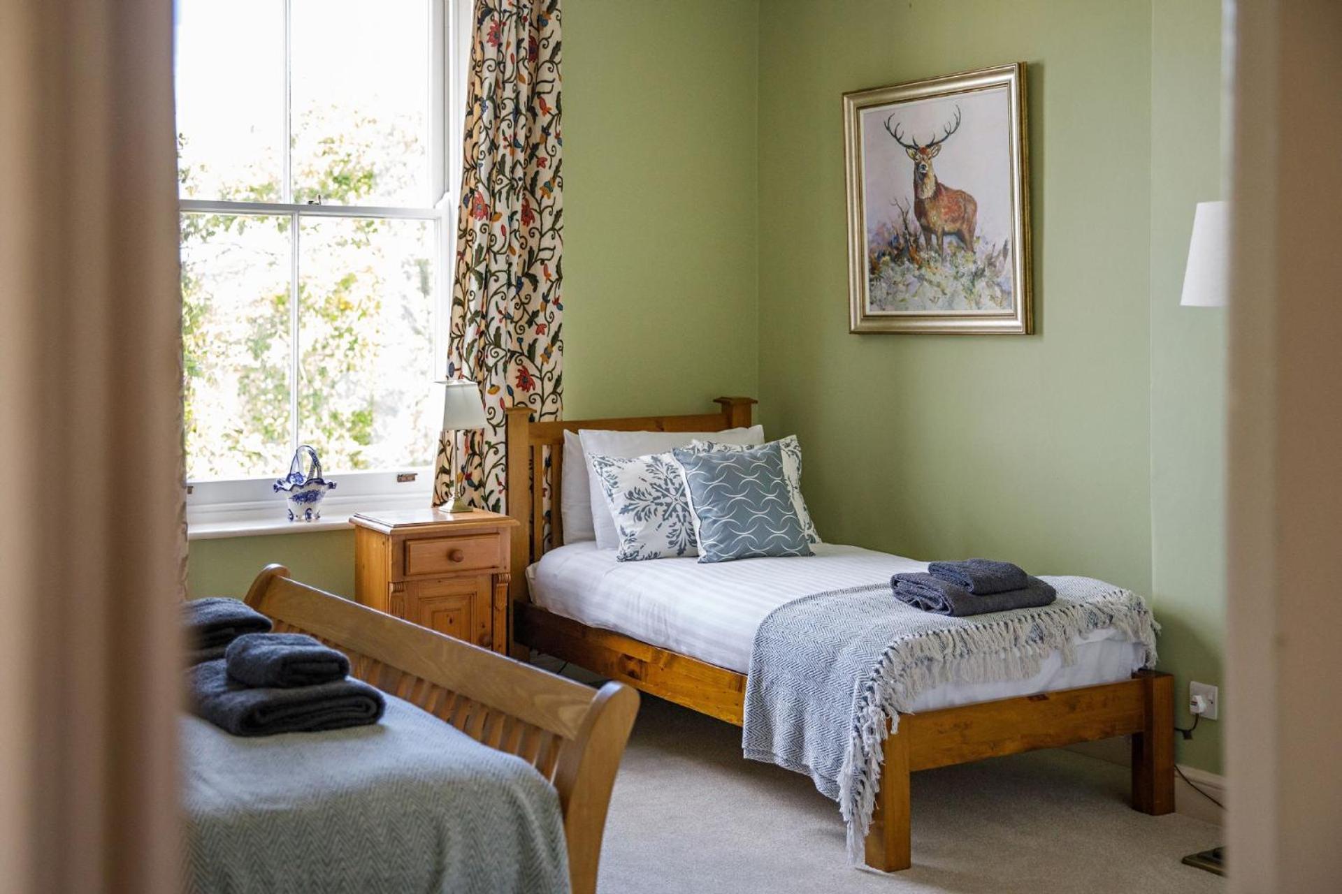 Saham Grove Hall By Group Retreats Bradenham  外观 照片